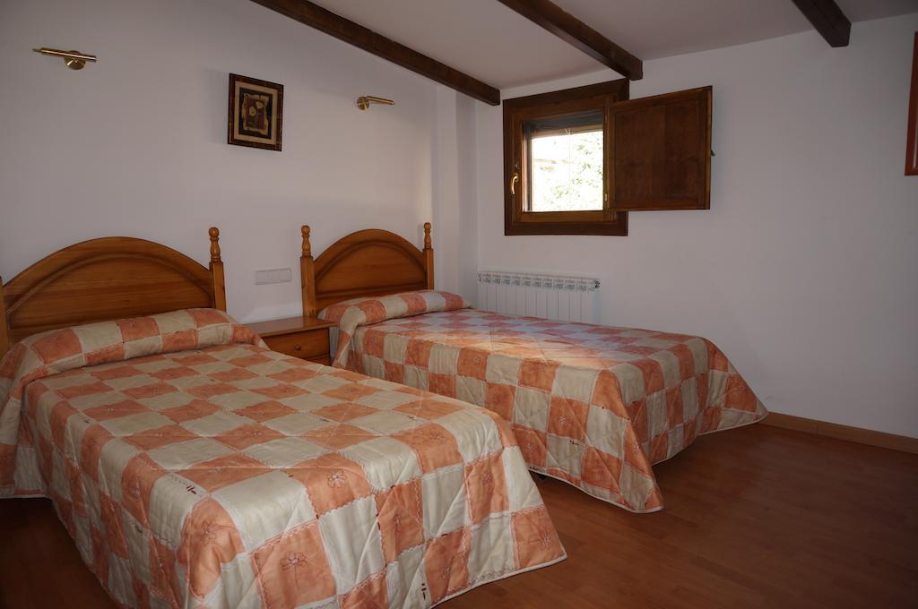 Casa Rural Os Arregueses Alquézar Exterior photo