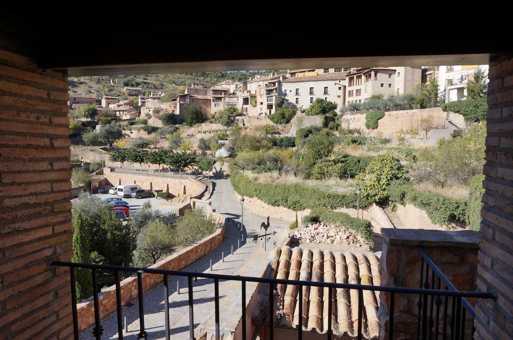 Casa Rural Os Arregueses Alquézar Exterior photo