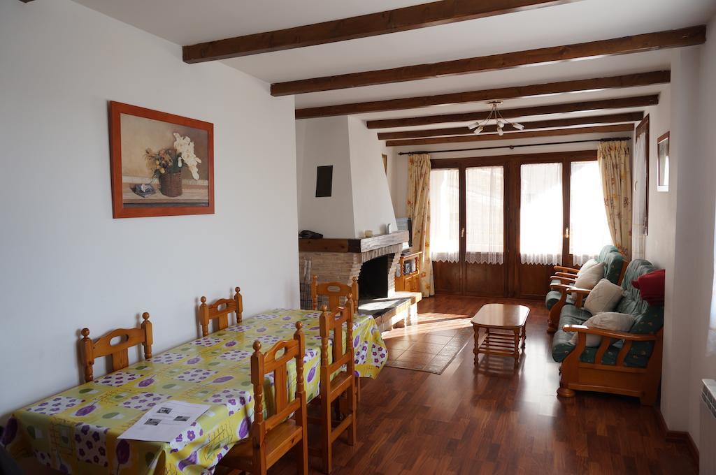Casa Rural Os Arregueses Alquézar Exterior photo